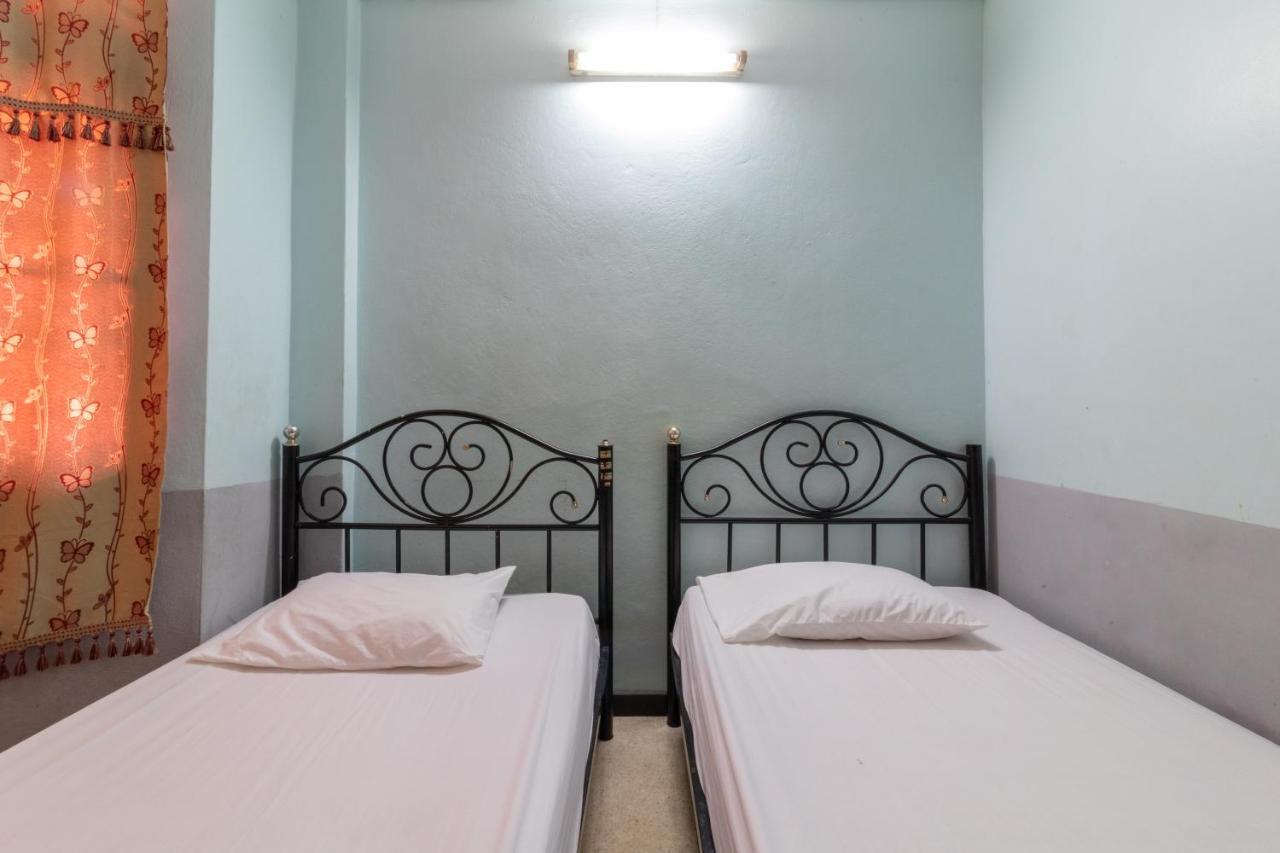 7 Holder Guesthouse Bangkok Eksteriør bilde
