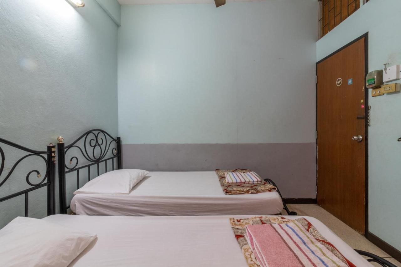 7 Holder Guesthouse Bangkok Eksteriør bilde