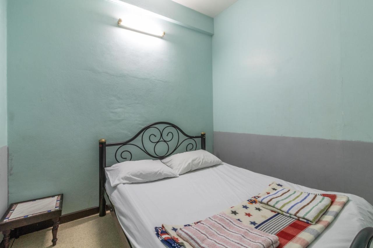 7 Holder Guesthouse Bangkok Eksteriør bilde